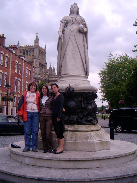 with Maria (slo) and Yelda (turkey)