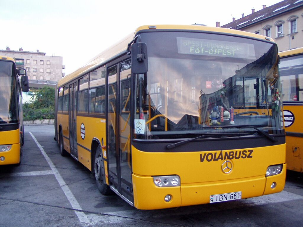 Mercedes-Connecto-volánbusz-051023-07