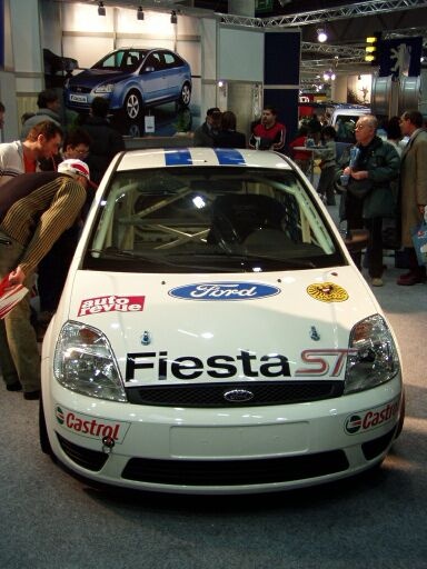 ford-fiesta-st-cup-03