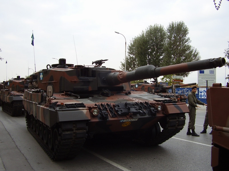 Leopard 2A4 görög