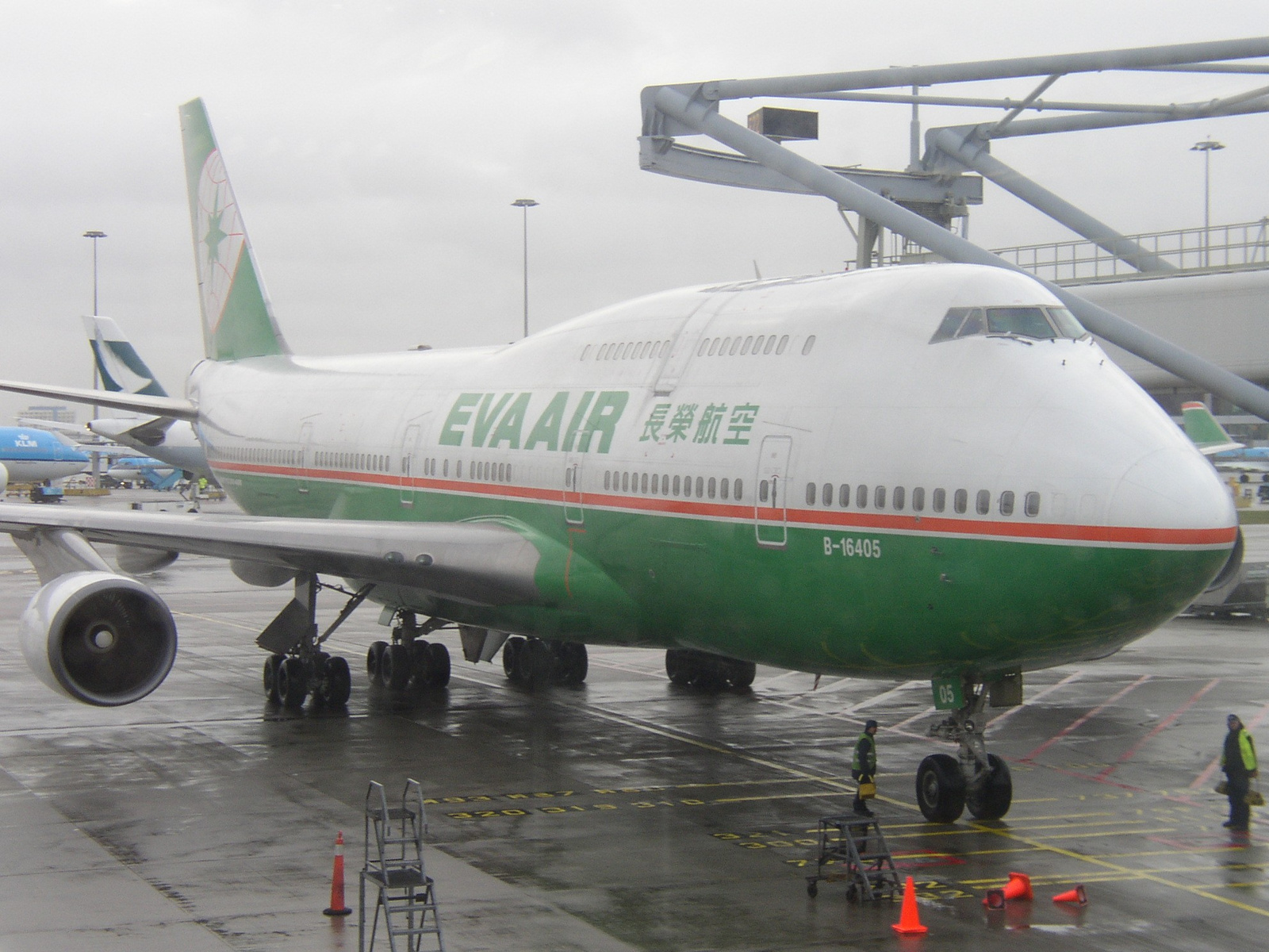 Eva Air B-16405