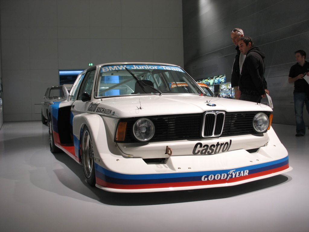 BMW 320