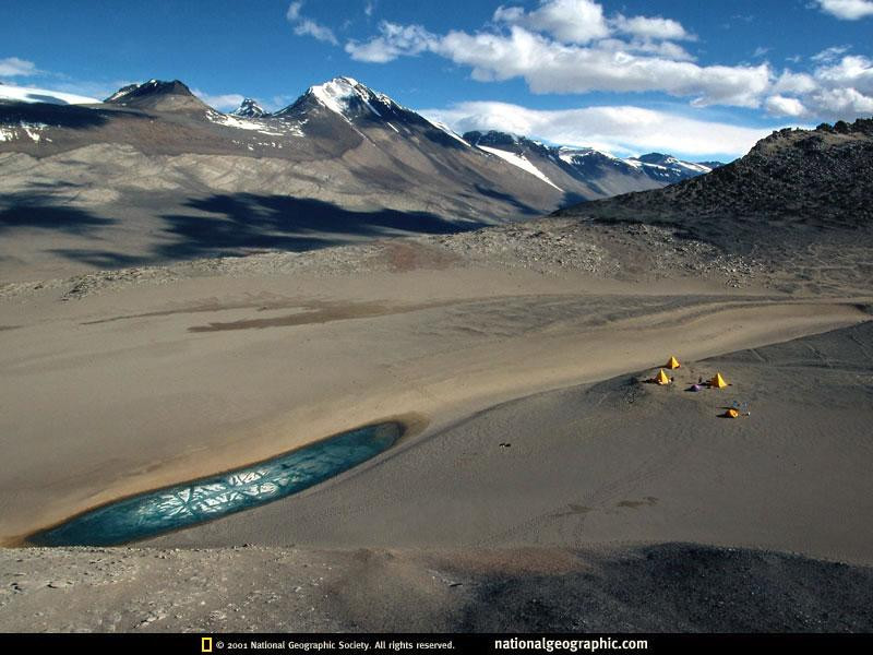 antarctica-dry-valley-516357-sw (Medium)