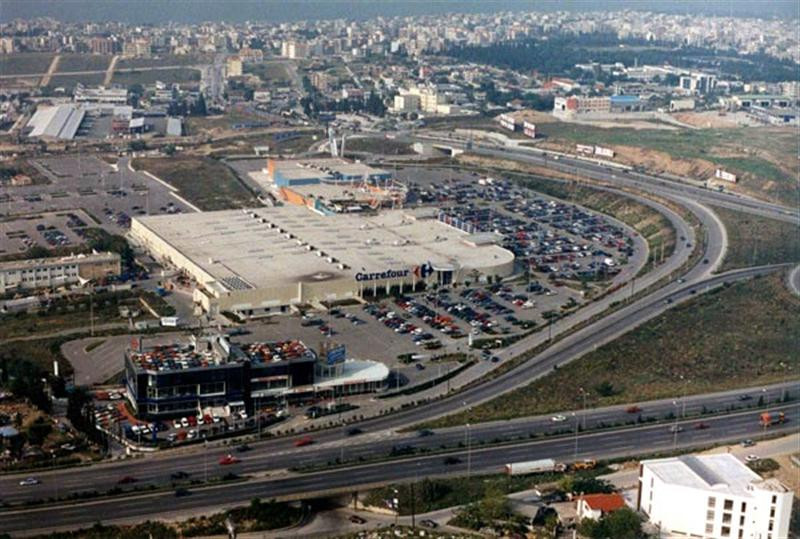 shopping mall thessaloniki ert (Medium)