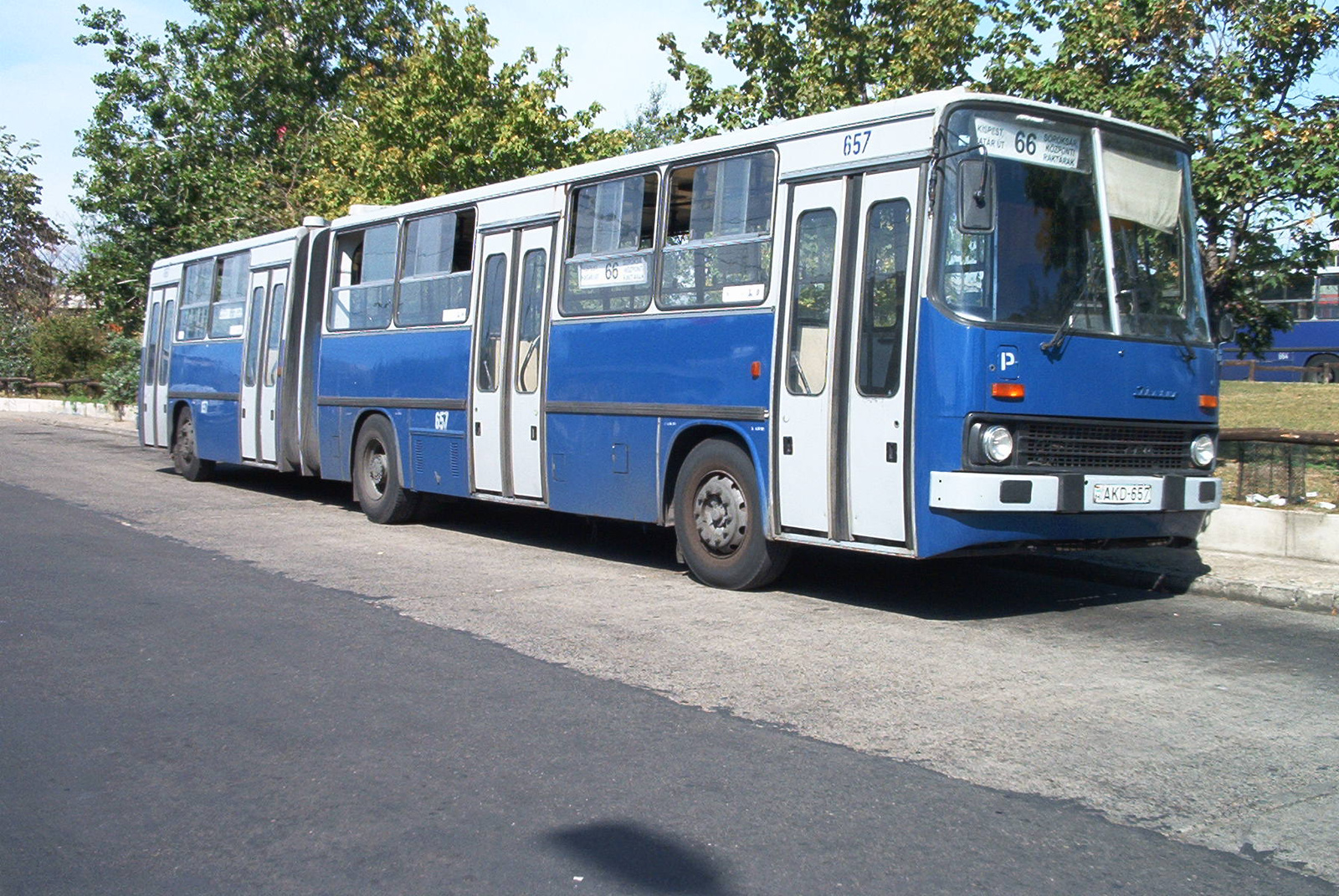 Busz AKD-657 2-Határ út