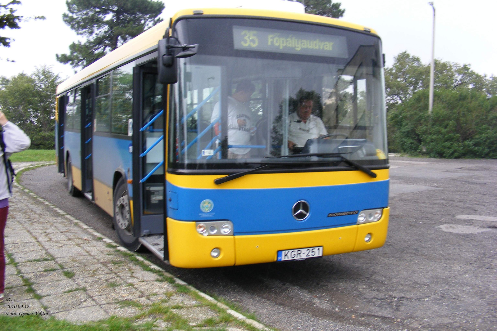 Mercedes Conecto-KGR-251 5