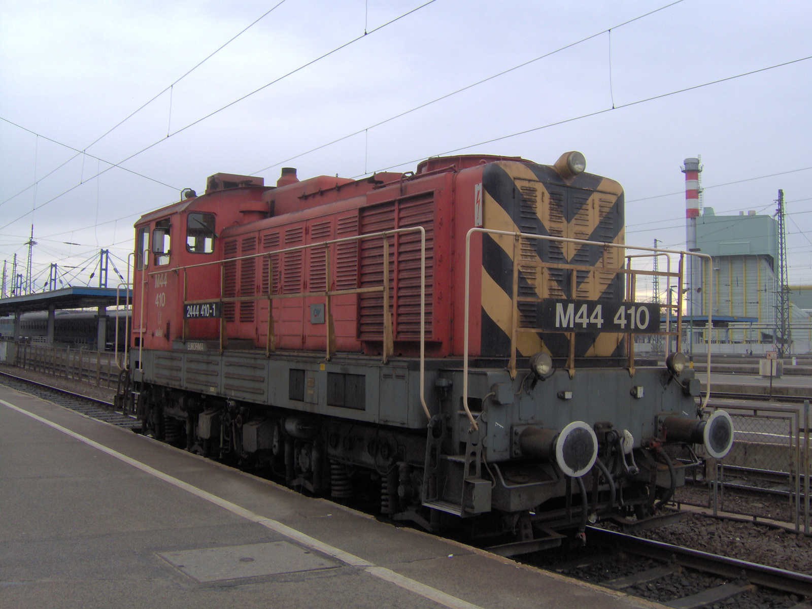 M44-410-Debrecen