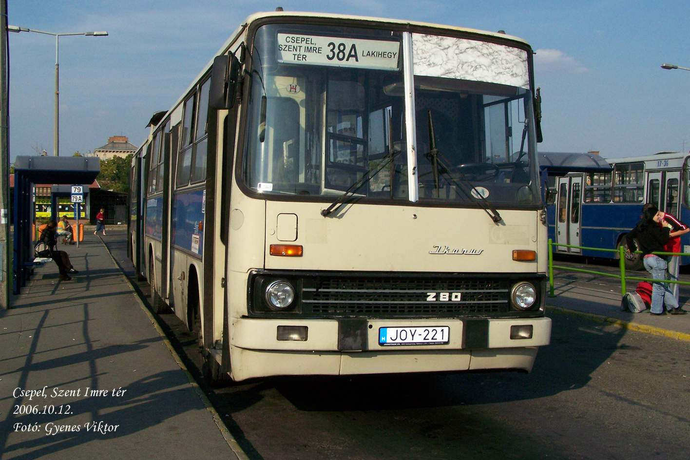 Busz JOY-221 4