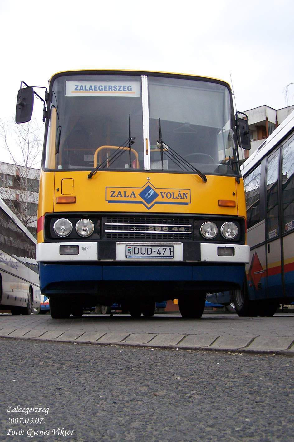 Ikarus 256-44-DUD-471 4