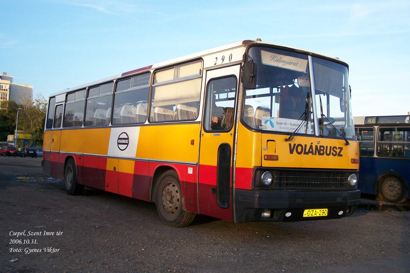 Ikarus 256-DZA-290