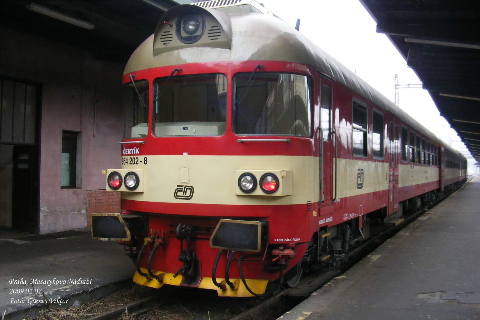 ČD954-202-8