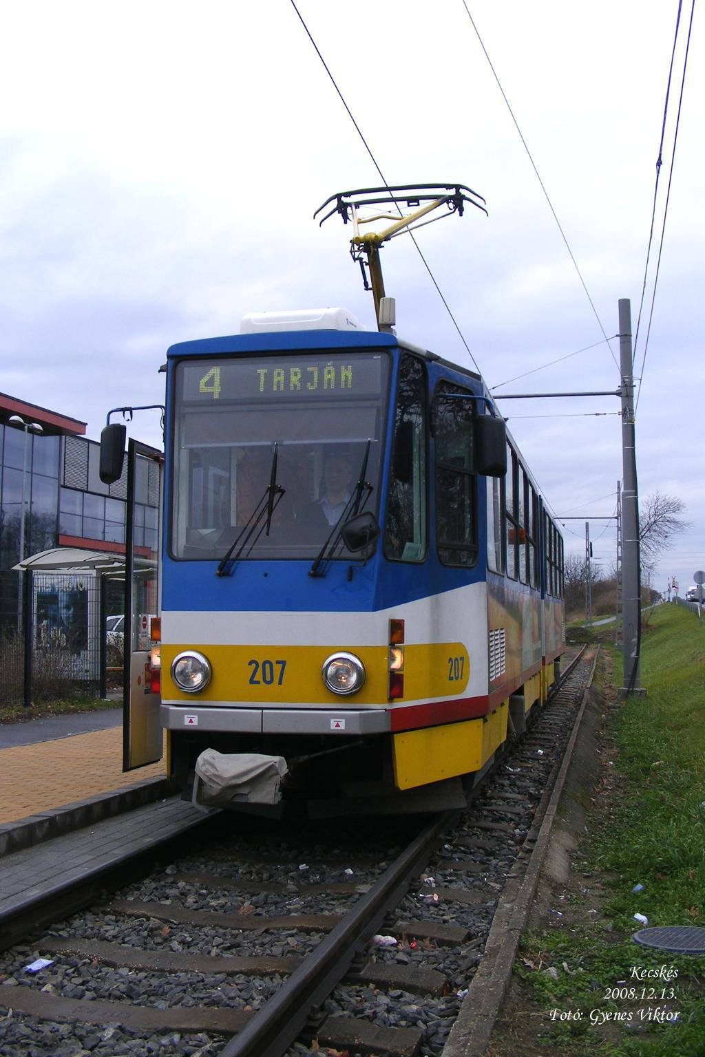 SZKT207 7