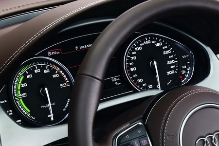 Audi A8 Hybrid 2012