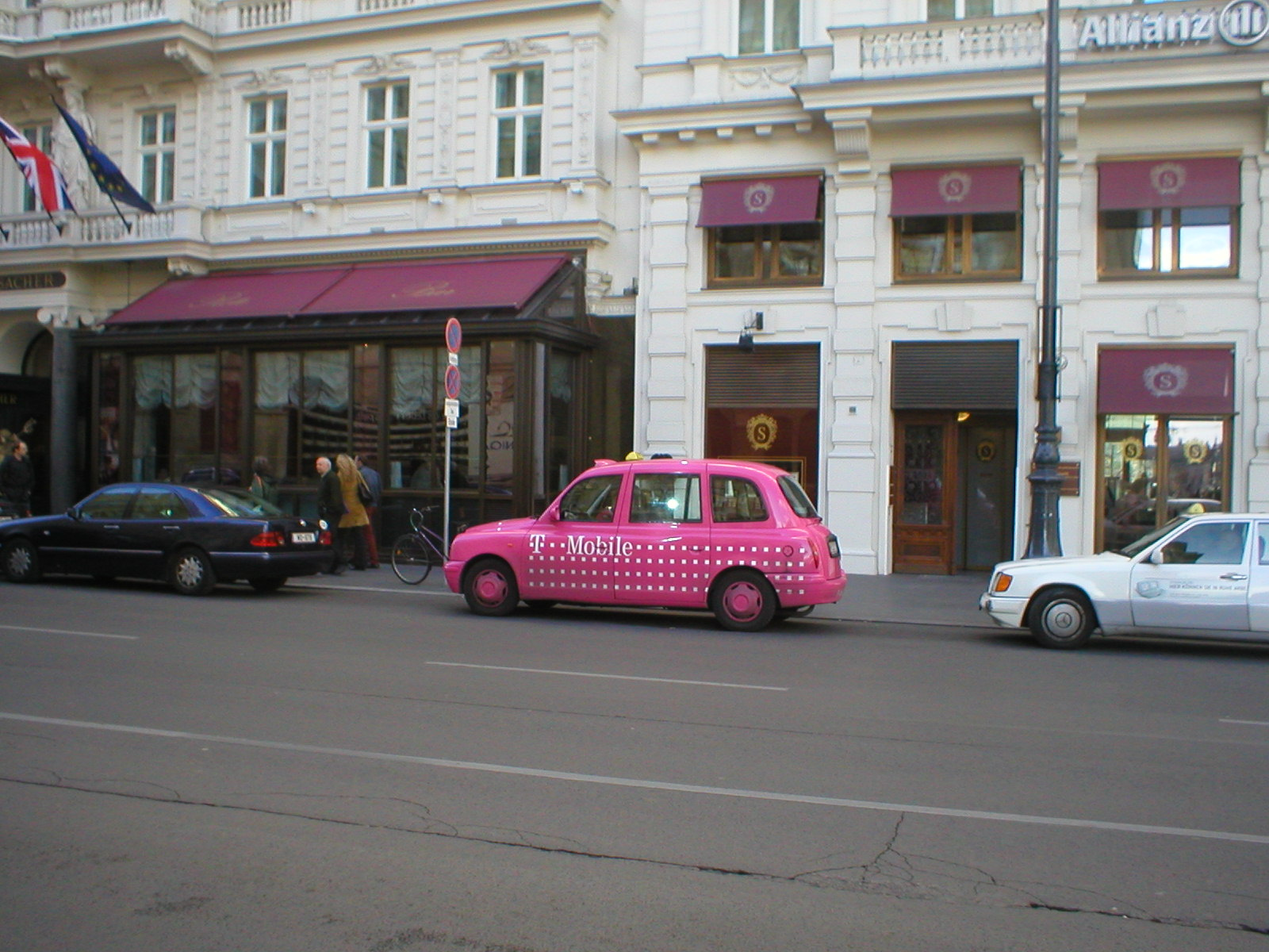 Magenta taxi :)